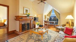 Deluxe Suites at 5 Star Hotel in Shimla The Oberoi Wildflower Hall