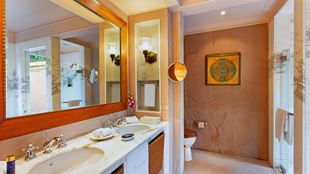 Luxury Villa with Private Pool, The Oberoi Rajvilas Jaipur