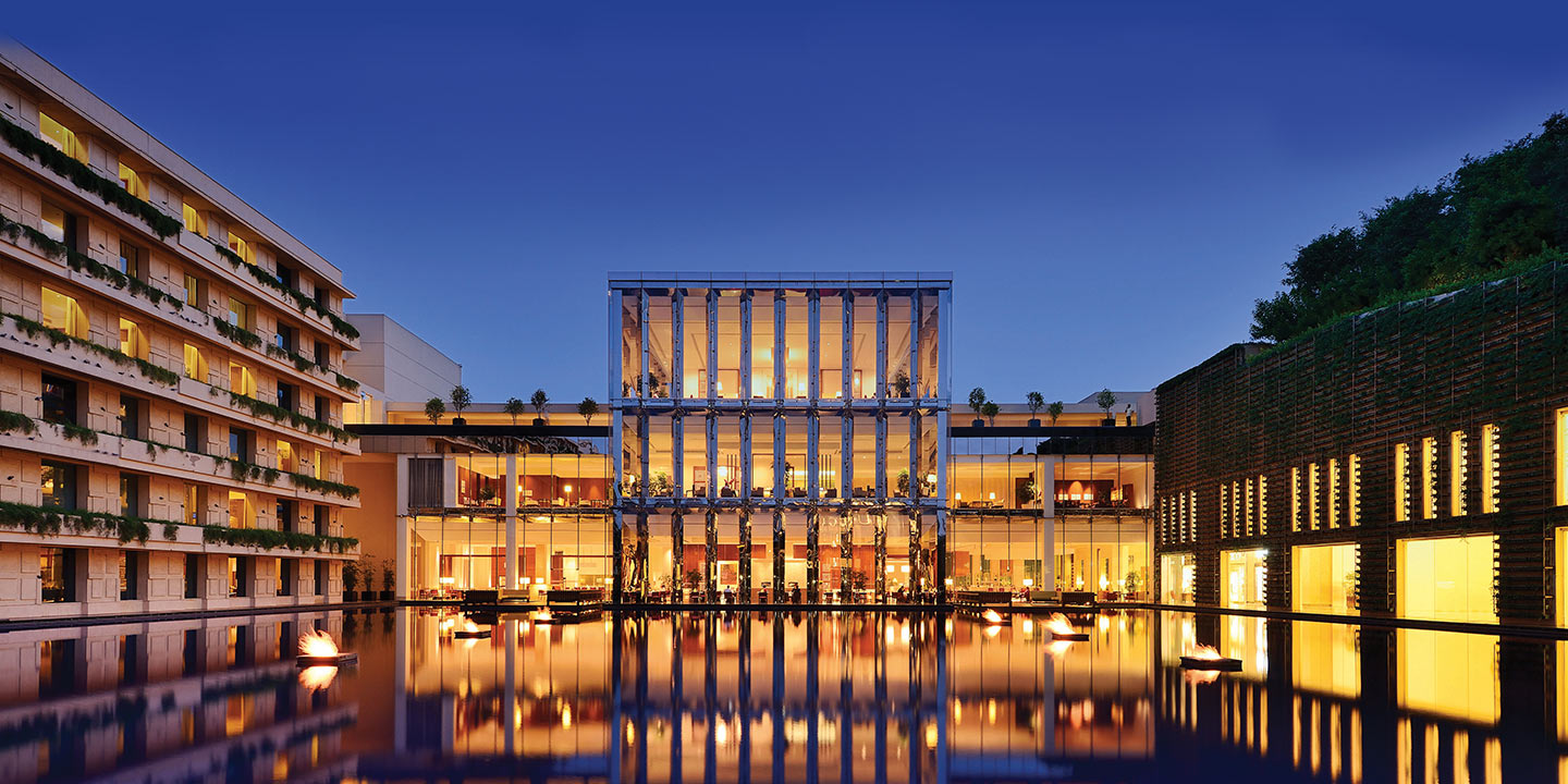 5 Star Luxury Hotels in Gurgaon The Oberoi Hotels near Delhi Airport