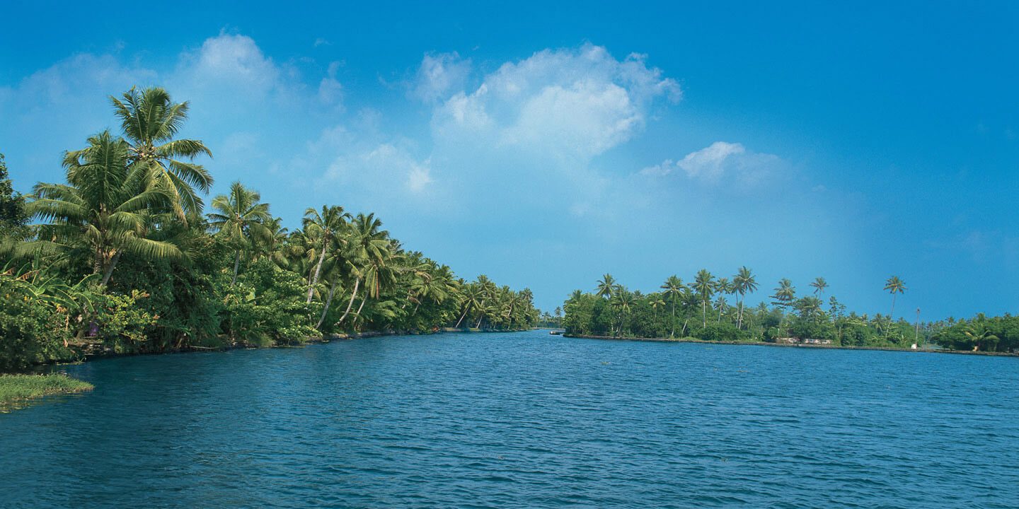Vembanad Lake, Largest Backwater Stretch of Kerala - The Oberoi Motor Vessel Vrinda, Kerala
