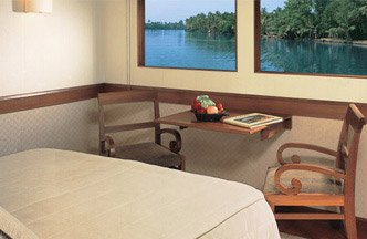 Deluxe Cabins, Luxurious & Private Accommodation - The Oberoi Motor Vessel Vrinda, Kerala