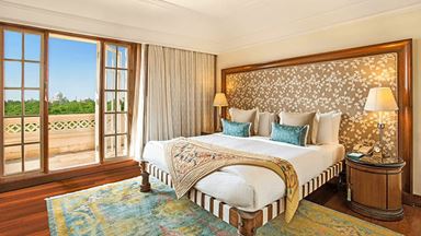 Deluxe Suite with Balcony at 5 Star Resort in Agra The Oberoi Amarvilas