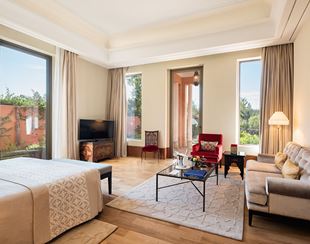 Bedroom inside presidential villa, 5 Star Hotel In Marrakech