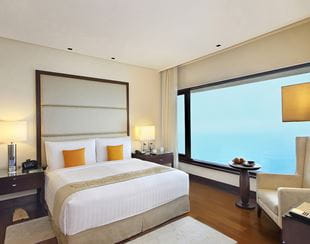 Premier Suite – Bedroom