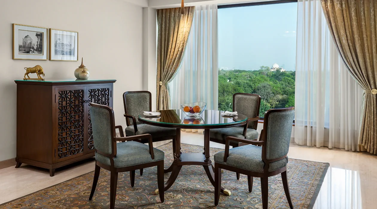 Deluxe room decor at The Oberoi New Delhi, 5 star hotel stay.