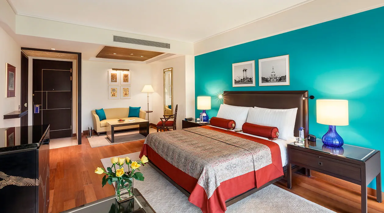 Premier room ambiance at The Oberoi New Delhi, luxury 5 star hotel.