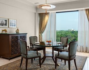 Deluxe room decor at The Oberoi New Delhi, 5 star hotel stay.