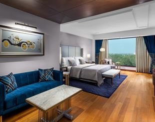 Luxury setting at The Oberoi New Delhi, 5 star hotel.