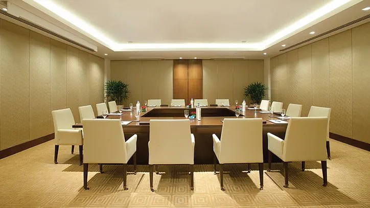 Business Centre 16 Seater Luxury Meeting Room at The Oberoi Gurgaon