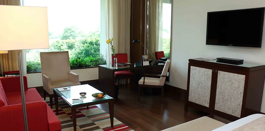 Luxury Room at The Oberoi Gurgaon