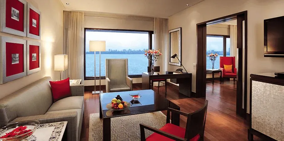 Executive Suite at The Oberoi Mumbai