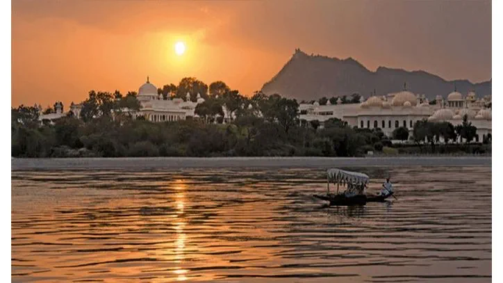 Sunset Boat Ride on Lake Pichola at The Oberoi Udaivilas Udaipur