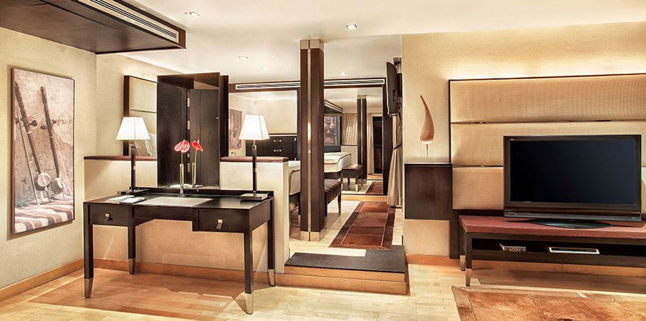 Luxury Suites at The Oberoi Zahra Luxury Nile Cruiser