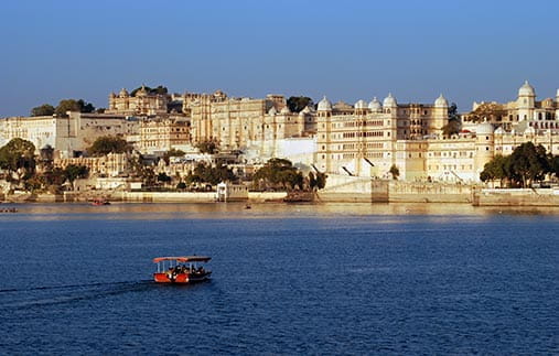 city-palace-of-udaipur-507x323
