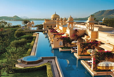BEST HOLIDAY DESTINATIONS 397 x 268-l