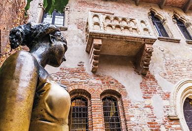 Famous balcony from the play Romeo Juliet 