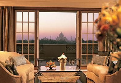 In-the-shadow-of-TAJ-gallery-2