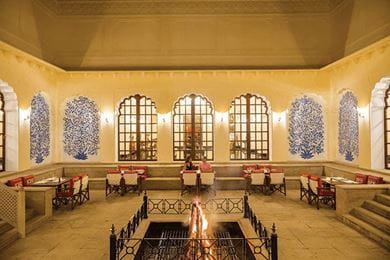 Al fresco dining at The Oberoi Vanyavilas, Ranthambhore