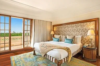 Rooms & Suites at The Oberoi Amarvilas, Agra