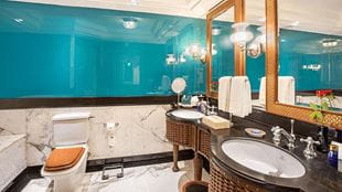 Deluxe Suite at 5 Star Luxury Resort in Agra, The Oberoi Amarvilas