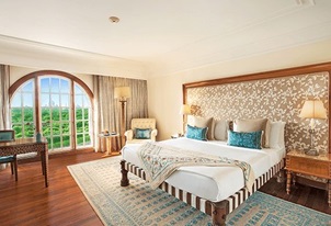 Premier Room at 5 Star Resort in Agra, The Oberoi Amarvilas