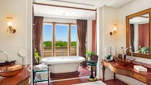 Kohinoor Suite at 5 Star Luxury Resort in Agra, The Oberoi Amarvilas