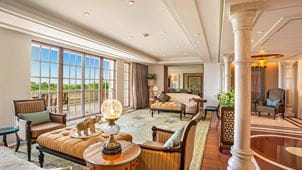 Kohinoor Suite at 5 Star Luxury Resort in Agra, The Oberoi Amarvilas