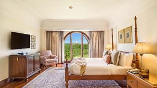 Luxury Suite at 5 Star Resort in Agra The Oberoi Amarvilas