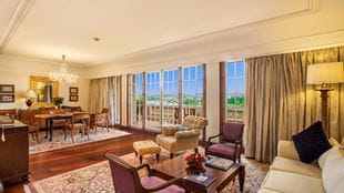 Luxury Suite at 5 Star Resort in Agra The Oberoi Amarvilas