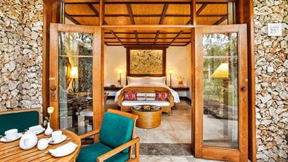 Luxury Lanai Garden view