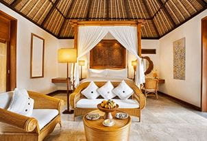 Luxury Villas with Garden View at 5 Star Resort The Oberoi Beach Resort Bali