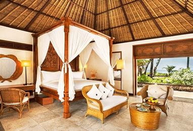 Luxury Villas with Ocean View at 5 Star Resort The Oberoi Beach Resort Bali