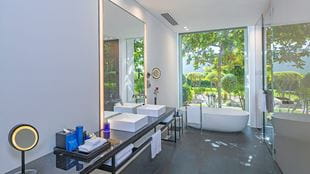 Premium Three Bedroom Villas with Private Pool at 5 Star Resort The Oberoi Beach Resort Al Zorah