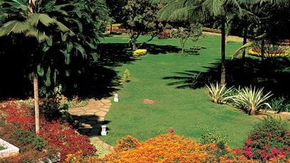 bengaluru-gallery-featured-2-garden-shot-724x407