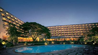bengaluru-gallery-featured-3-swimming-pool-724x407