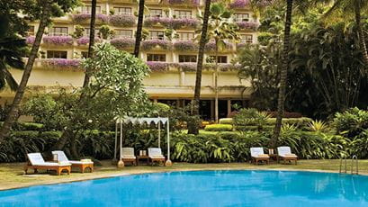 bengaluru-gallery-featured-4-swimming-pool-724x407