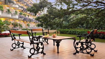 bengaluru-gallery-featured-5-terrace-dining-724x407