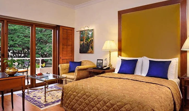 Luxury Suites in Bengaluru with spectacular garden view at The Oberoi Bengaluru