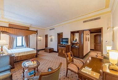 Suite Experiences at 5 Star Hotel The Oberoi Grand, Kolkata 5 Star Hotel