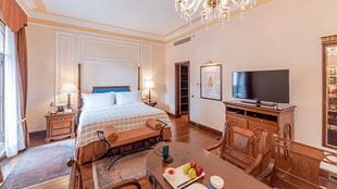 Classic Suite, The Oberoi Grand, Kolkata