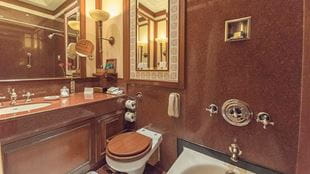 Deluxe Room, The Oberoi Grand, Kolkata