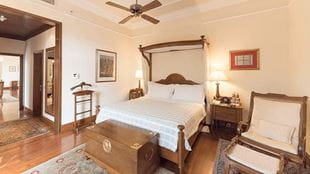 Luxury suite, The Oberoi Grand, Kolkata
