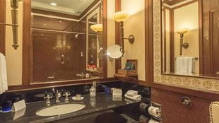 Premier Rooms with Balcony, The Oberoi Grand, Kolkata