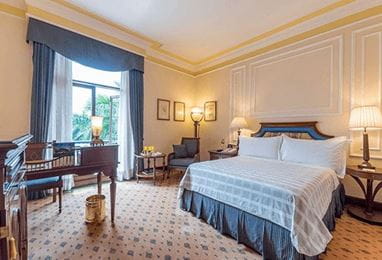 Premier Room with Balcony, The Oberoi Grand Kolkata