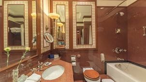 Deluxe Suite, The Oberoi Grand, Kolkata