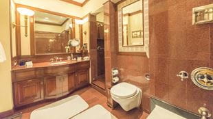 Luxury suite, The Oberoi Grand, Kolkata