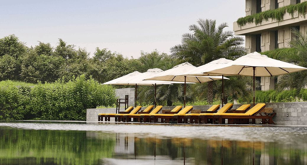 Swimming Pool at 5 Star Hotel, The Oberoi Gurgaon