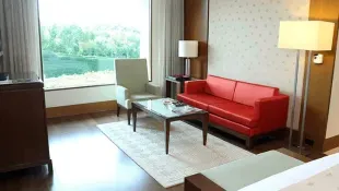 Luxury Suites at 5 Star Hotel The Oberoi Gurgaon