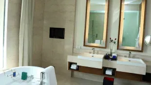 Premier Suites with Private Pool at Best 5 Star Hotel The Oberoi Gurgaon