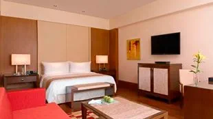 Deluxe Room at 5 Star Luxury Hotel The Oberoi Gurgaon